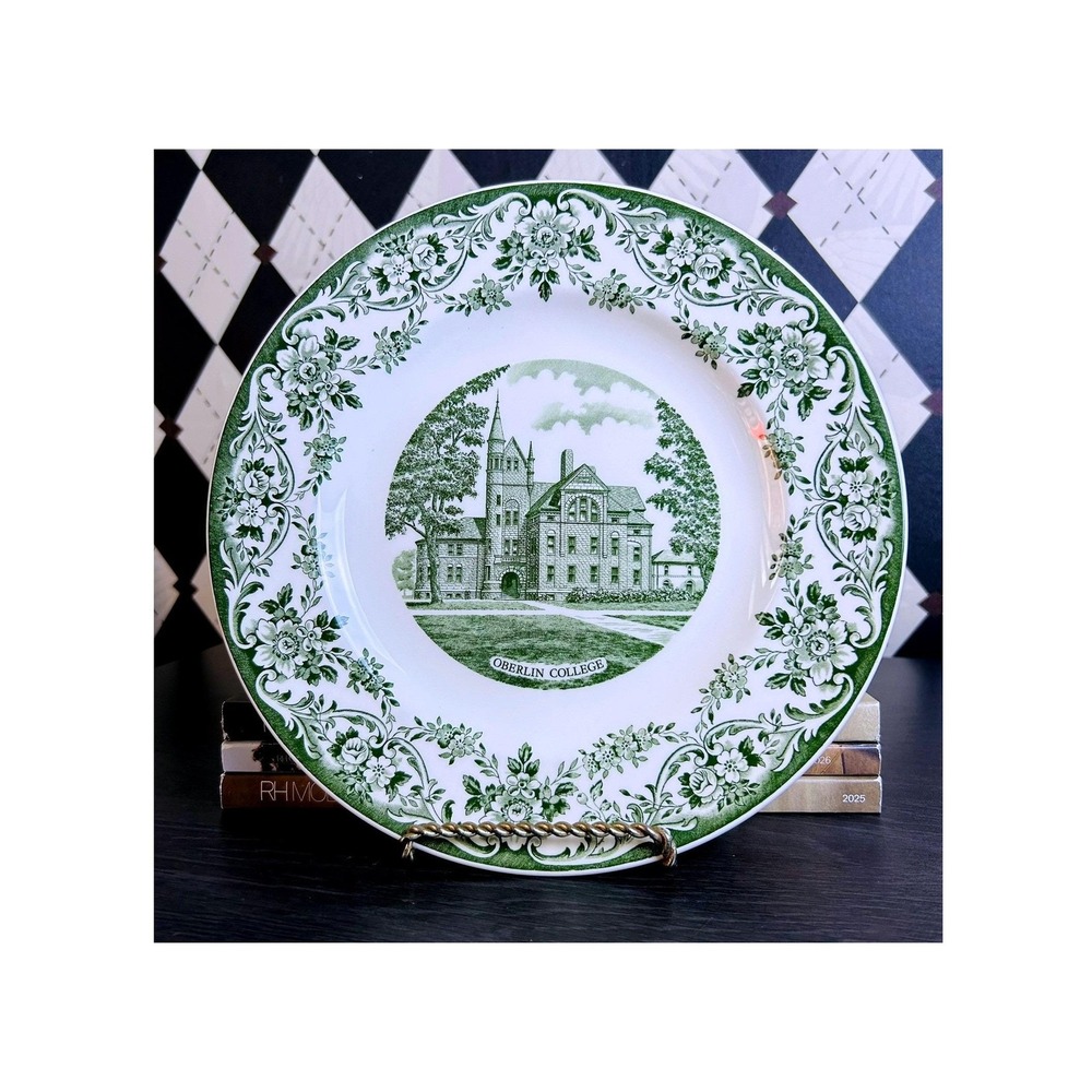Wedgwood Oberlin College Plate PETERS HALL Sesquicentennial Plate Green 1983